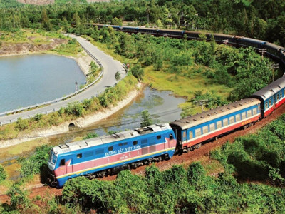 ĐƯỜNG SẮT LÀO CAI - HÀ NỘI - HẢI PHÒNG: CÚ HÚYCH CHO NGÀNH BAO BÌ & LOGISTICS